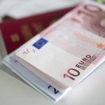Nowe banknoty euro. Na jednym z nich Maria-Curie. A gdzie "Skłodowska”?  