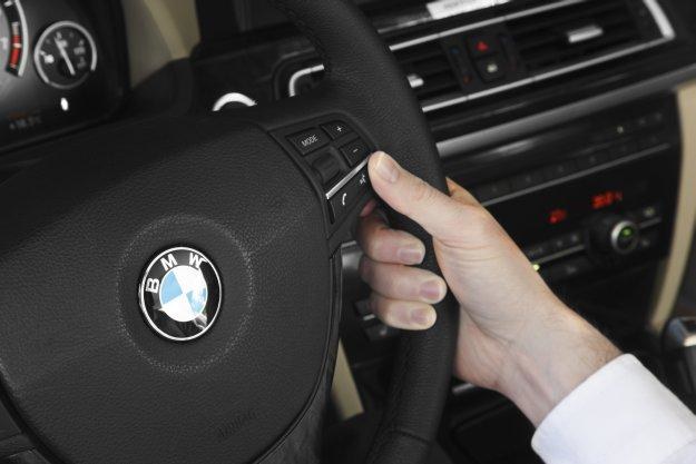 Nowe BMW będzie miało przedni napęd /INTERIA.PL
