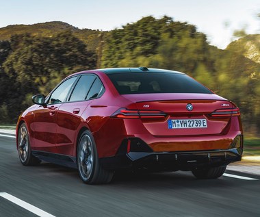 Nowe BMW serii 5 wycenione w Polsce. Mamy złe wieści dla fanów rzędowych “szóstek”