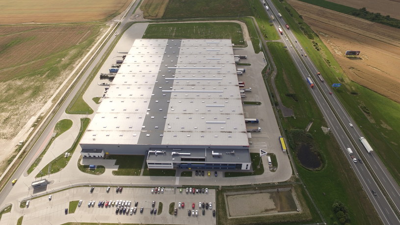 Nowe Centrum Dystrybucyjne Oryginalnych Części i Akcesoriów Volkswagen Group Polska w Komornikach /Informacja prasowa