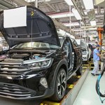 Nowe cła w USA. Europejscy producenci aut reagują z niepokojem