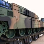Nowe czołgi w rękach żołnierzy. Trafiły pod granicę z Rosją