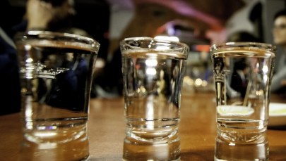 Nowe dane GUS: Jemy więcej cukru, pijemy więcej wódki