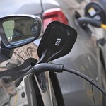 Nowe dane o punktach ładowania aut elektrycznych w Polsce