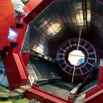 Nowe detekcje w Wielkim Zderzaczu Hadronów - dotyczą podstawowych sił przyrody