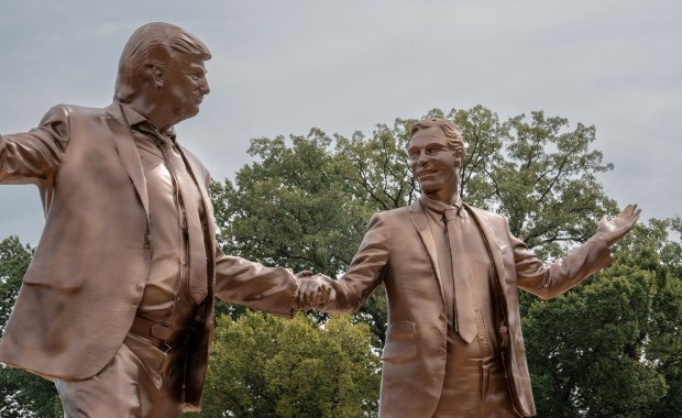 ​Nowe e-maile Epsteina na temat Trumpa ujawnione