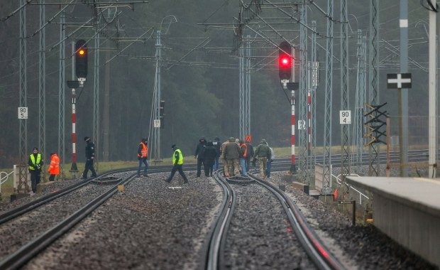 Nowe fakty ws. sabotażu na torach. Premier zapowiada nadzwyczajne posiedzenie