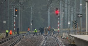 Nowe fakty ws. sabotażu na torach. Premier zapowiada nadzwyczajne posiedzenie