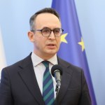 Nowe hybrydy dla PKP Intercity. Minister ujawnia, kto skorzysta