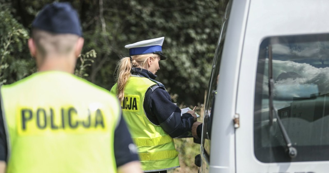 Nowe kary dotkną kierowców wykonujących przewóz osób /Informacja prasowa