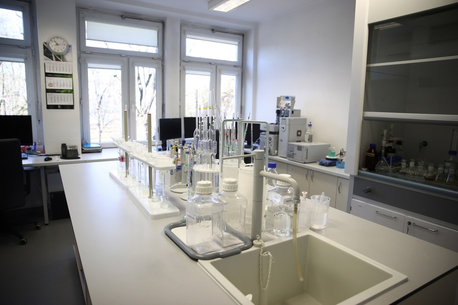 Nowe laboratorium krakowskiego sanepidu /	Łukasz Gągulski /PAP