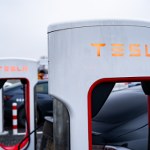 Nowe ładowarki Tesli i Orlenu. Na jednej kierowcy zapłacą krocie