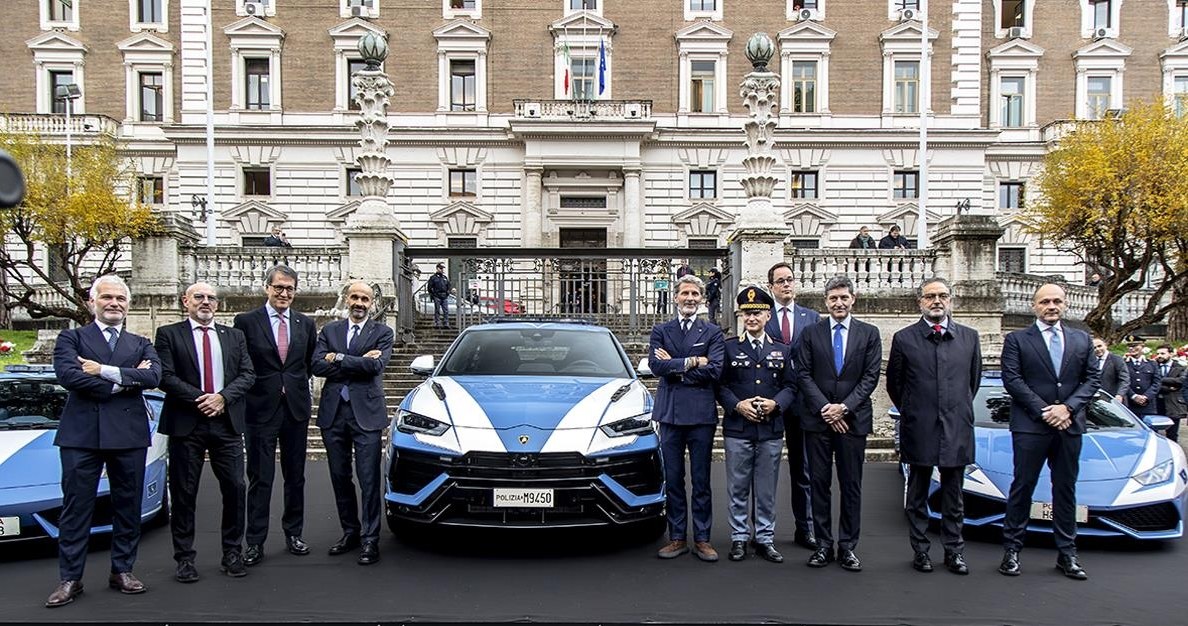 Nowe Lamborghini Urus Performante dla włoskiej policji /materiały prasowe