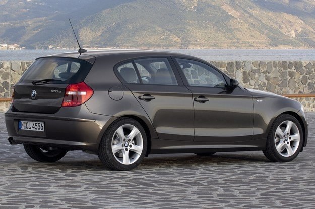 Nowe małe BMW będą miały przedni napęd /Informacja prasowa