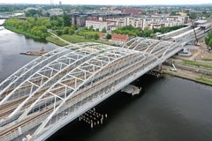 Nowe mosty kolejowe nad Wisłą
