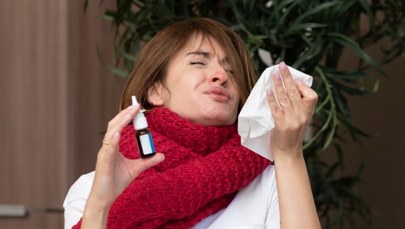 Nowe objawy Covid-19. Jak je rozpoznać w sezonie grypy i RSV?