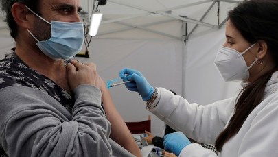 Nowe obostrzenia. Kogo ma dotyczyć obowiązek szczepień przeciw Covid-19?