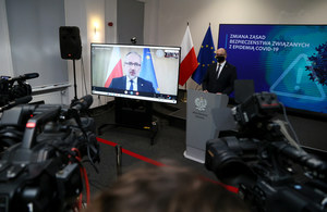 Nowe obostrzenia. Konferencja ministra zdrowia. Adam Niedzielski przedstawił zmiany