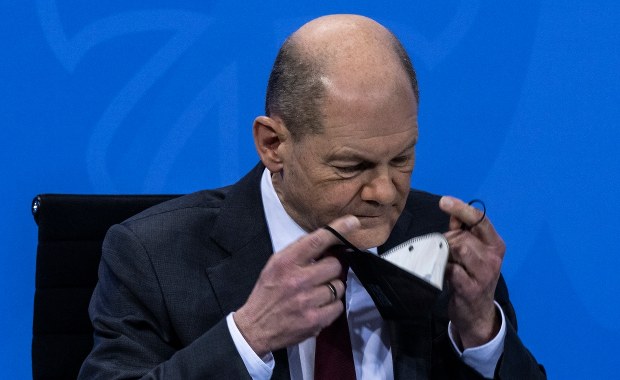 Nowe obostrzenia w Niemczech. Utrudniony dostęp do restauracji