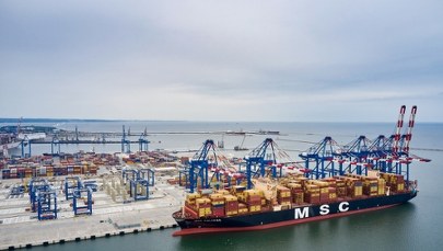 Nowe "okno na świat" otwarte. W Gdańsku zaczął pracę terminal kontenerowy T3