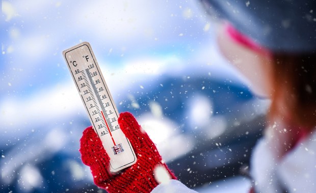 Nowe ostrzeżenia IMGW. Nadchodzi silny mróz