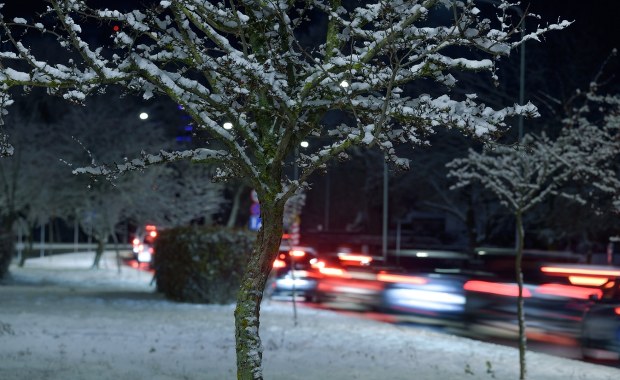 Nowe ostrzeżenia IMGW przed oblodzeniem. Będzie niebezpiecznie