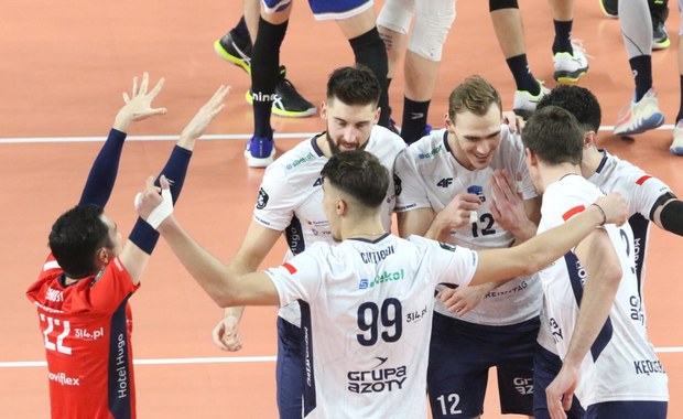 Nowe otwarcie wicemistrzów Polski. ZAKSA pokonuje AZS Olsztyn