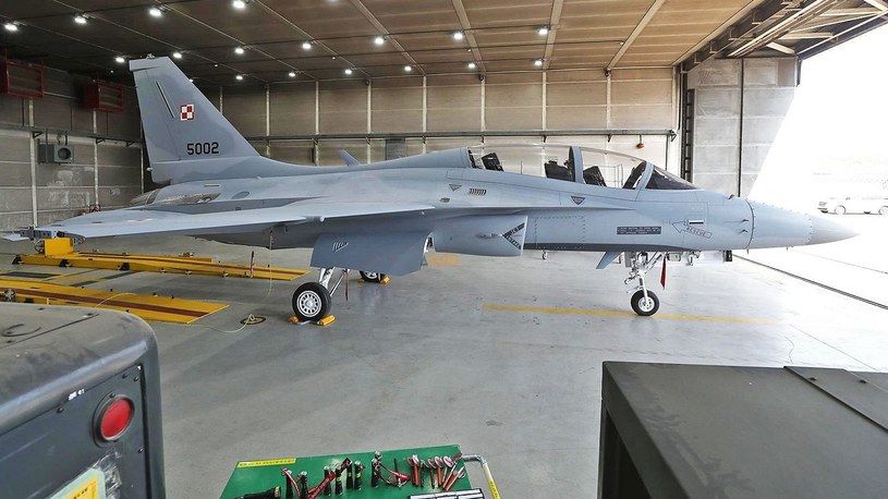 Nowe polskie samoloty FA-50 z potężnymi radarami PhantomStrike