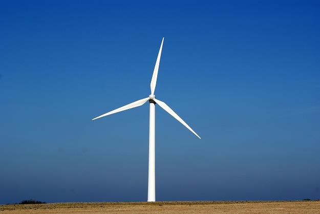 Nowe prawo zatrzyma rozwój energetyki wiatrowej? /