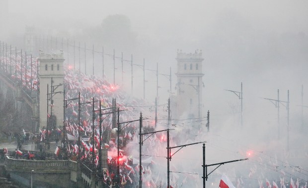 Nowe przepisy ws. zgromadzeń publicznych przyjęte. W Sejmie awantura: "Komuna wróciła!"