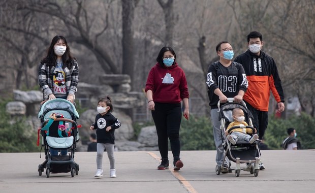 Nowe przypadki koronawirusa w Chinach. Chodzi o osoby wracające do kraju