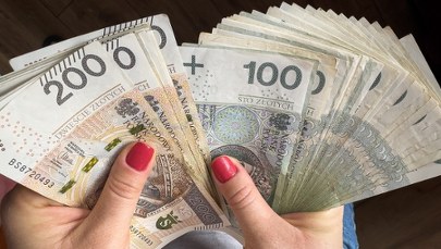 Nowe tablice emerytalne od 1 kwietnia 2026 r. Dłuższe życie Polaków oznacza niższe świadczenia?