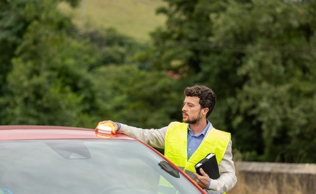 Nowe urządzenie zastąpi trójkąt ostrzegawczy. Przepisy obejmą całą UE?