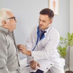 Nowe zasady walki z cholesterolem. Kardiolodzy zmieniają podejście