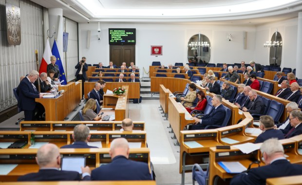 Nowelizacja ustawy o PIP przyjęta bez poprawek. Senat zdecydował