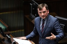 Nowelizacja Ziobry znosi jedno z przestępstw seksualnych przeciw dzieciom