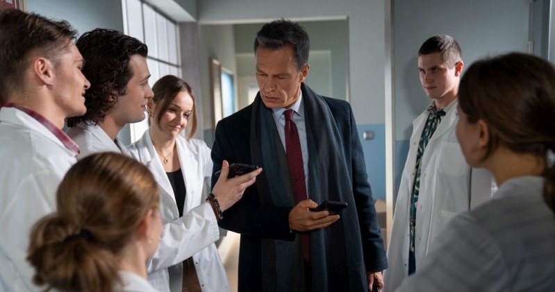 Nowi podopieczni Falkowicza okażą się miłośnikami sztucznej inteligencji /Źródło: AIM