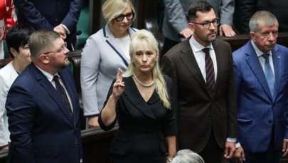 Nowi posłowie już po ślubowaniu. Kim są?