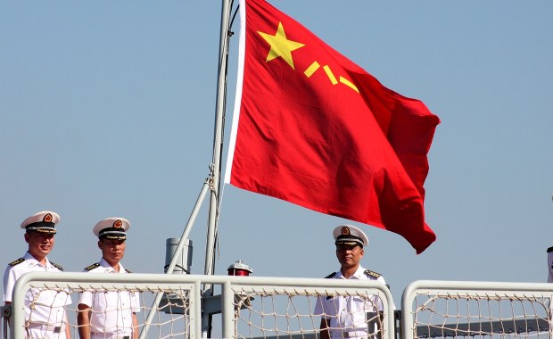 Nowoczesny chiński okręt u wybrzeży Iranu. Co planuje Pekin?