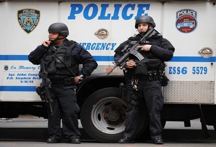 Nowojorska policja była atakowana 70 tys. razy w ciągu jednego dnia /AFP