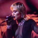 Nowy album Miley Cyrus "Plastic Hearts" już dostępny!