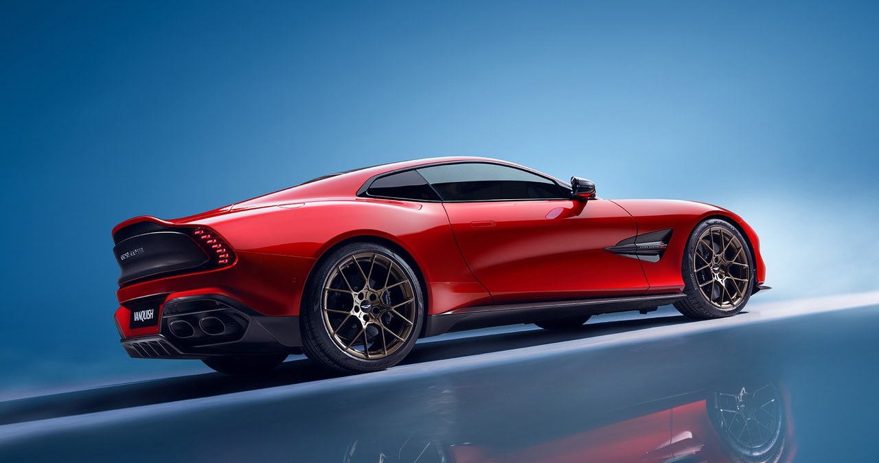 Nowy Aston Martin Vanquish /Aston Martin /materiały prasowe