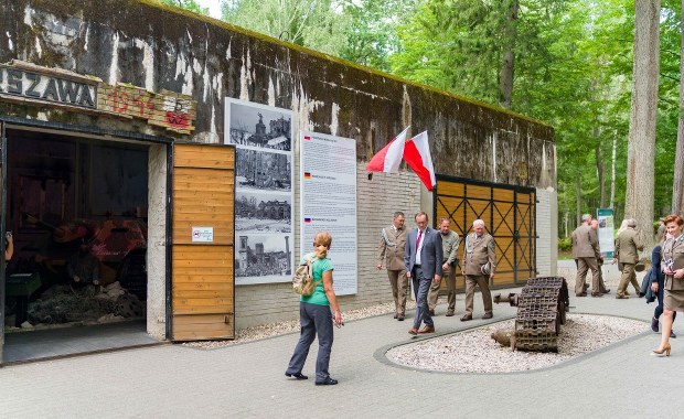 Nowy budynek i wystawa. Lasy Państwowe inwestują w Wilczy Szaniec