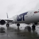 Nowy dreamliner wylądował na warszawskim Lotnisku Chopina