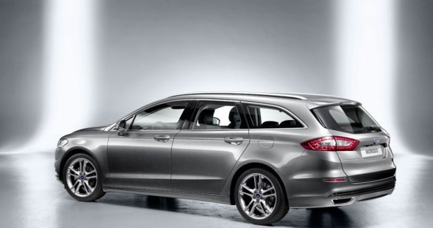 Nowy ford mondeo kombi /Informacja prasowa