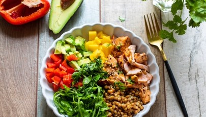 Nowy hit wśród diet! Na czym polega fenomen 90-30-50 i czy rzeczywiście działa?