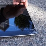 Nowy iPad vs. Nexus 7 w testach zderzeniowych i wodnych