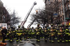 Nowy Jork: Eksplozja i pożar w bloku