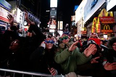 Nowy Jork powitał rok 2016 z przytupem! Miliony ludzi na Times Square