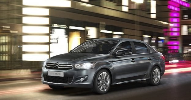 Nowy kompaktowy sedan Citroena, uwzględniając długość nadwozia mieści się między C4 a C5. /Citroen